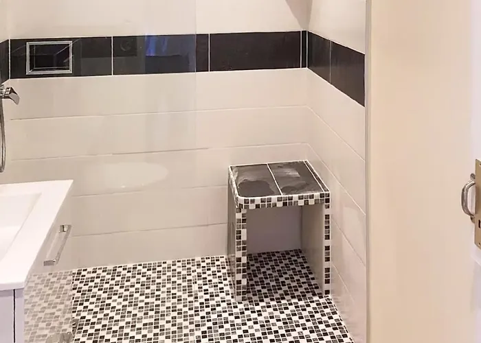 4 Guests Sea View Pool & Beaches Apartman Saint-Raphaël